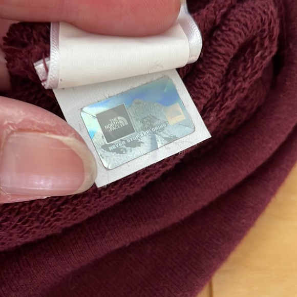 The North Face Women's Hayes Funnel Neck - Picture 6 of 7